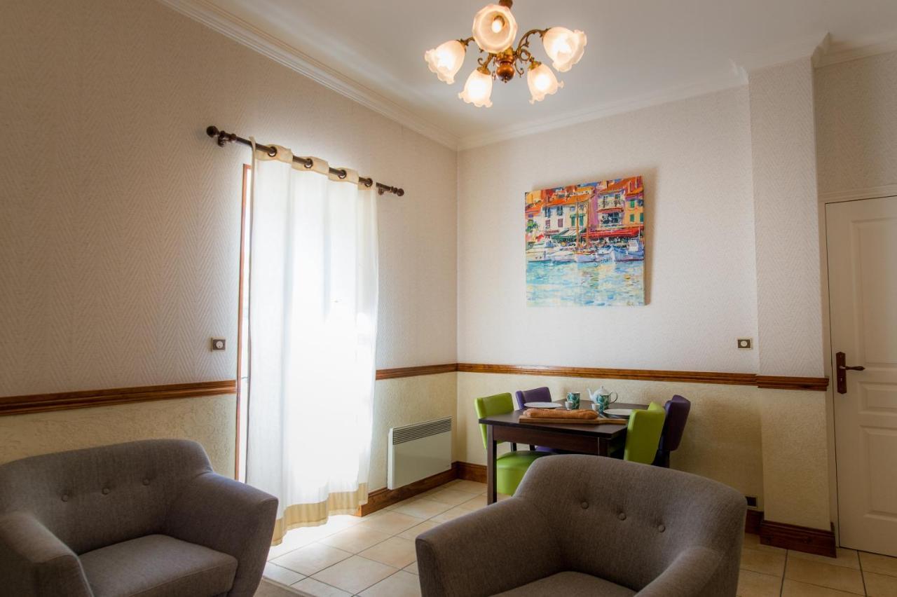 Les Magnolias Holiday Homes Lalinde Екстер'єр фото